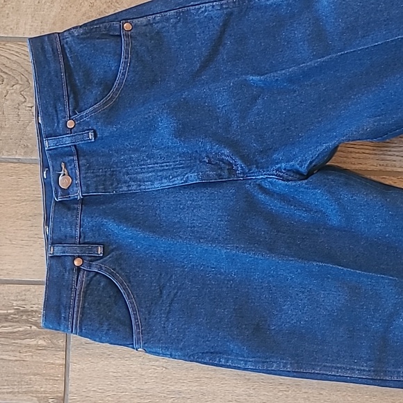 Women Vintage Wrangler Jeans 11×36 - Picture 3 of 4